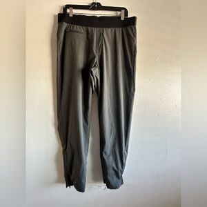 Athleta Women’s Hiking Joggers with Black Waistband and Ankle Zips Size 14T